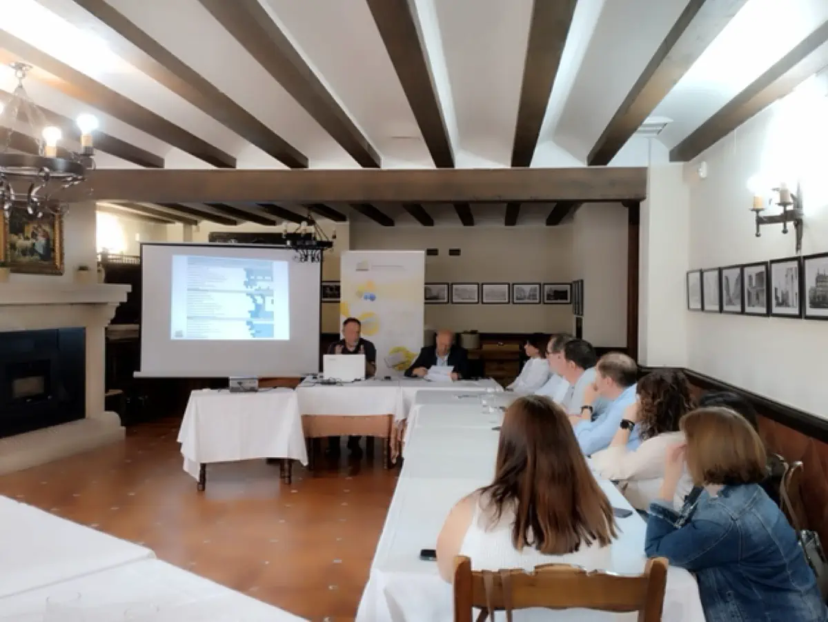 desayuno informativo ponentes y asistentes 1