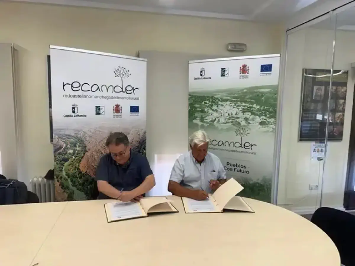firma convenio acción contra el hambre