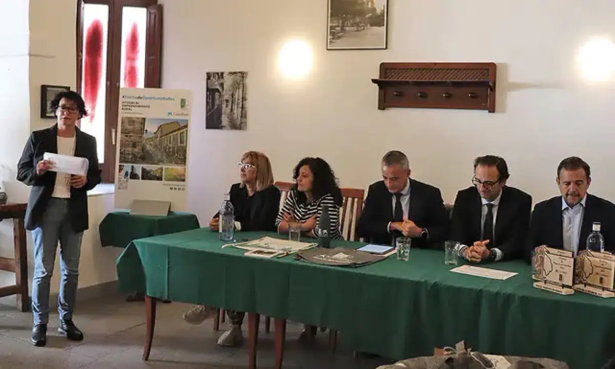 foto2 Ndp Entregados los premios de emprendimiento rural Tierra de Oportunidades de CaixaBank junto a la Asociación de Desarrollo Rural Molina de Aragón Alto Tajo