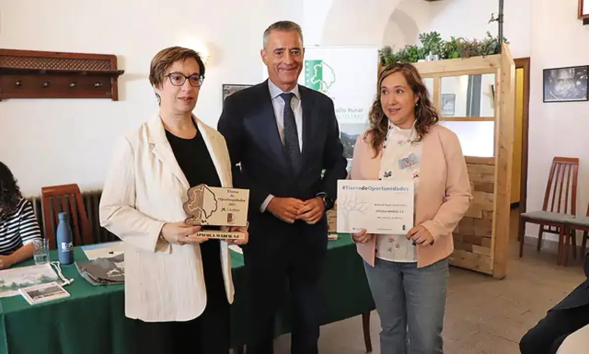 foto4 Ndp Entregados los premios de emprendimiento rural Tierra de Oportunidades de CaixaBank junto a la Asociación de Desarrollo Rural Molina de Aragón Alto Tajo