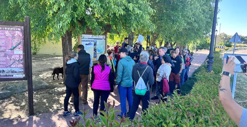 cardiel-de-los-montes-inaugura-su-sendero-municipal-gestionado-por-tierras-de-talavera-y-fondos-leader