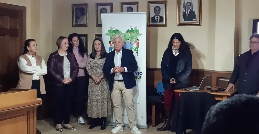 emprendedores-de-las-comarcas-montes-de-toledo-y-entreparques-adquieren-capacitacion-empresarial