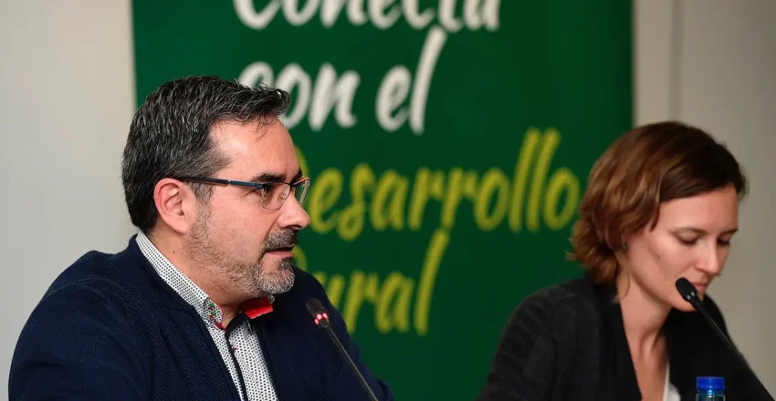 fernandez-los-grupos-de-accion-local-deben-aumentar-su-protagonismo-en-los-territorios-rurales