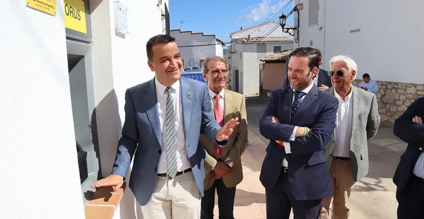 inaugurado-el-primer-cajero-fruto-del-acuerdo-firmado-entre-recamder-y-prosegur-cash