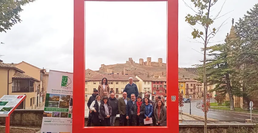 inaugurado-en-molina-de-aragon-el-marco-gigante-del-ods-sobre-igualdad-de-genero