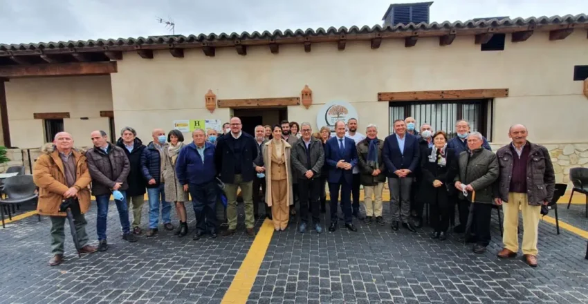inaugurado-en-pareja-el-hotel-restaurante-el-balcon-de-la-vega-beneficiario-de-ayudas-leader-de-fadeta