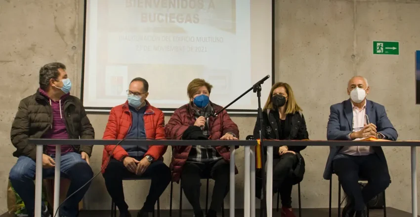 inaugurados-dos-proyectos-financiados-con-fondos-leader-en-canaveruelas-y-buciegas