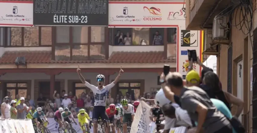 la-segunda-etapa-de-la-vuelta-ciclista-a-castilla-la-mancha-leader-recorrio-los-territorios-de-tierras-de-libertad-y-alto-guadiana-mancha