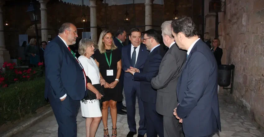 ministerio-de-agricultura-y-junta-de-comunidades-resaltan-la-importancia-de-seguir-trabajando-por-el-medio-rural