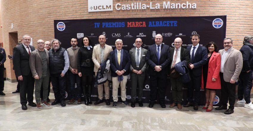Premio Vuelta Ciclista, autoridades y representantes de GDR