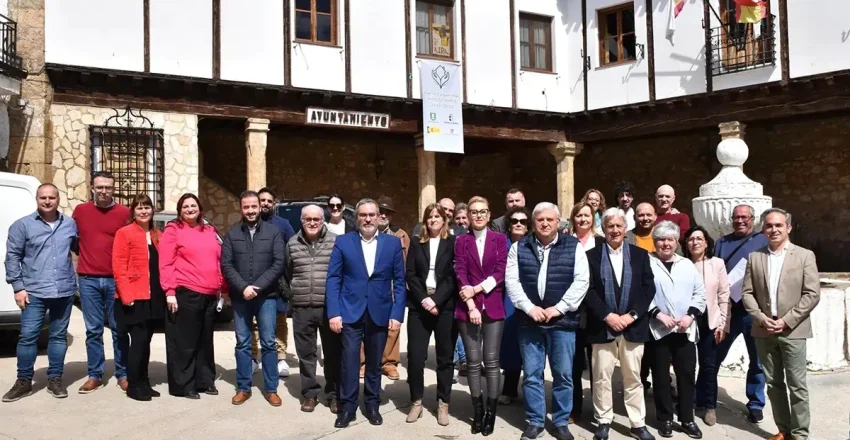 prodese-firma-contratos-de-ayudas-leader-con-22-promotores-que-invertiran-mas-de-14-millones-de-euros-en-su-comarca