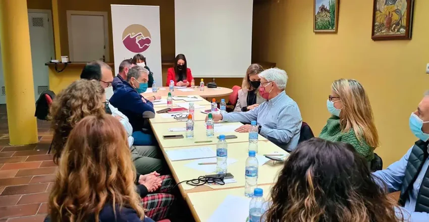 recamder-y-los-grupos-de-accion-local-de-guadalajara-defienden-leader-como-generador-de-empleo