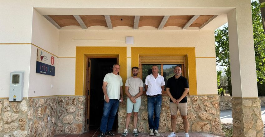 Visita PSTD Férez, turismo