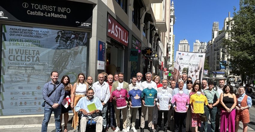 Vuelta ciclista, foto grupo